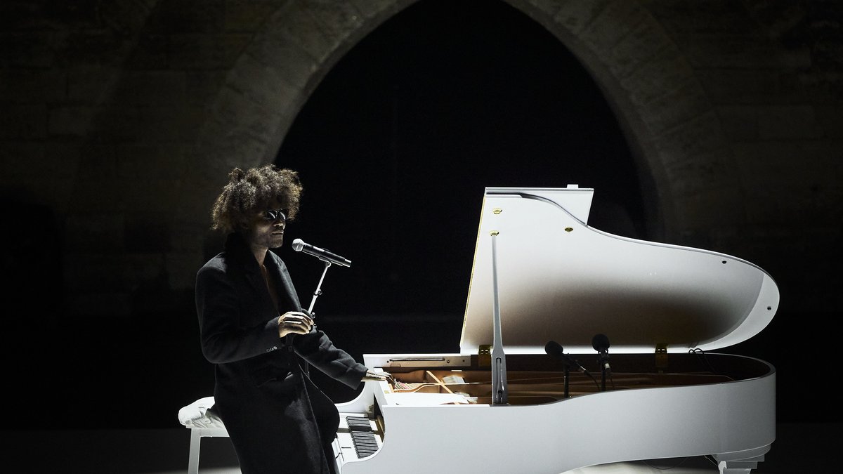 Benjamin Clementine HERO