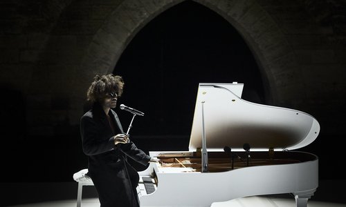 Benjamin Clementine HERO
