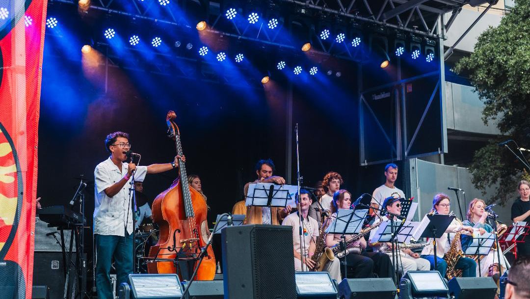 Biggest big band bash - big boy band