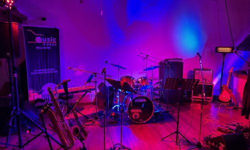 Empty Stage Realm