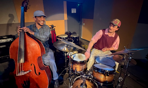 Janu and the Bros - Library Sat 17