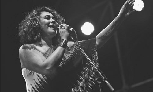 Lisa Tomlins - Hello WS.jpg