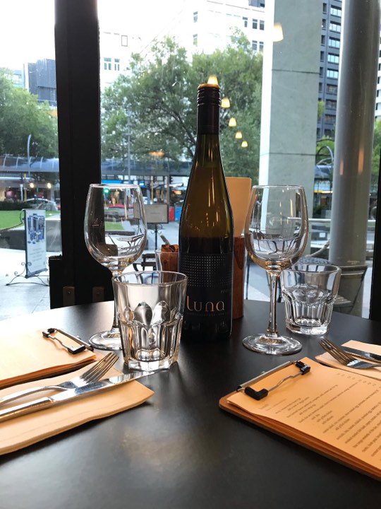 Luna Wine