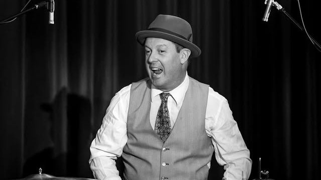 Mark Lockett b and w