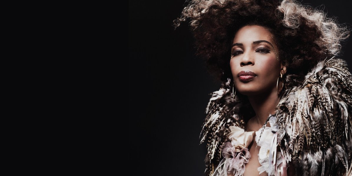Macy Gray_hero