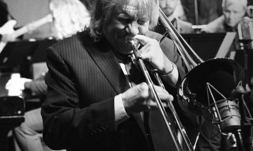 Roger Fox_2426px x1365.jpg