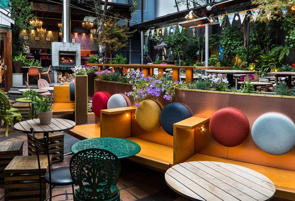 garden bar.jpg